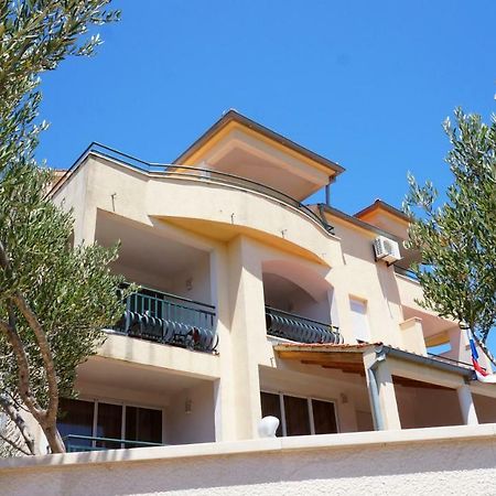 Villa Dvorine Тисно Экстерьер фото