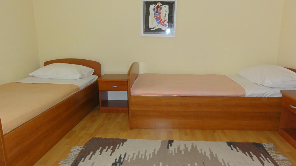 Villa Dvorine Тисно Номер фото